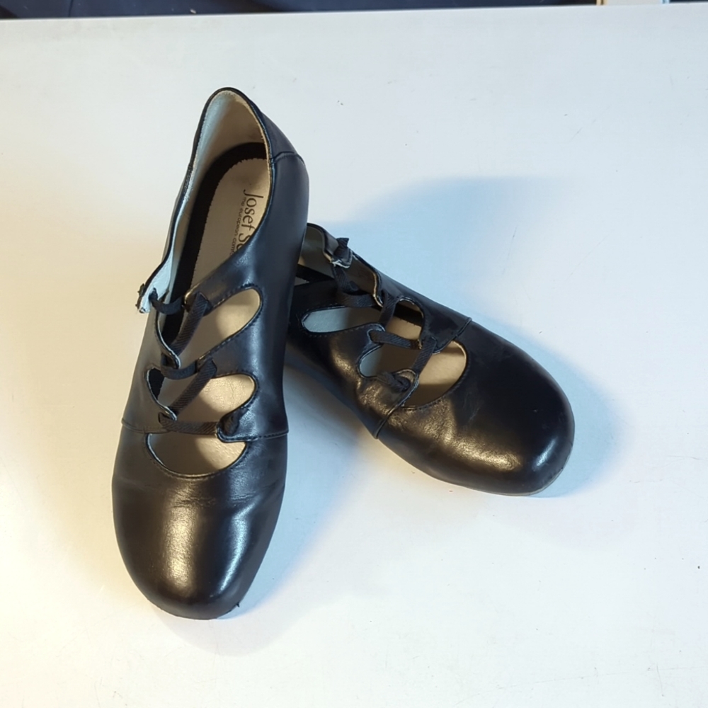 Josef Seibel Flats